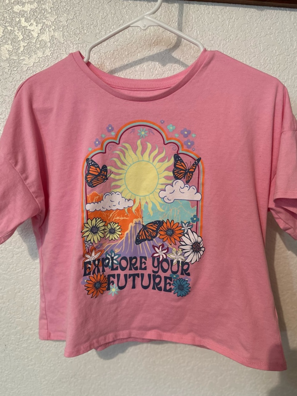 wonder nation Pink Graphic Crop Tee with Sunshine Graphic